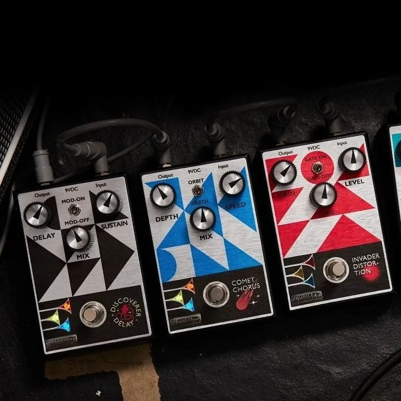 Chorus Phase Faz Delay Overload Distortion Vibrato Compression Filter Electric Guitar Monoblock Effect