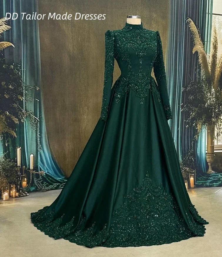 

Elegant Green Muslim Evening Dress Long Sleeves High Collar Formal Occasion Gown Beaded Lace Detail Women Prom Wear Customized