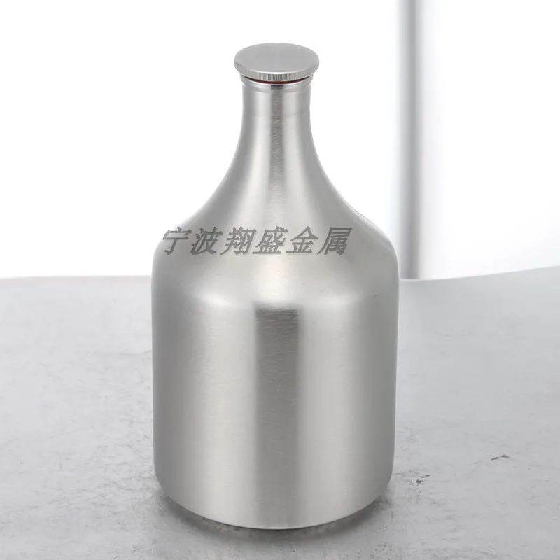 

High-end Liquor Pot 304 Stainless Steel Wine Bottle Craft White Steel Wine Barrel Outdoor Portable 2L Keg Beer Barrel