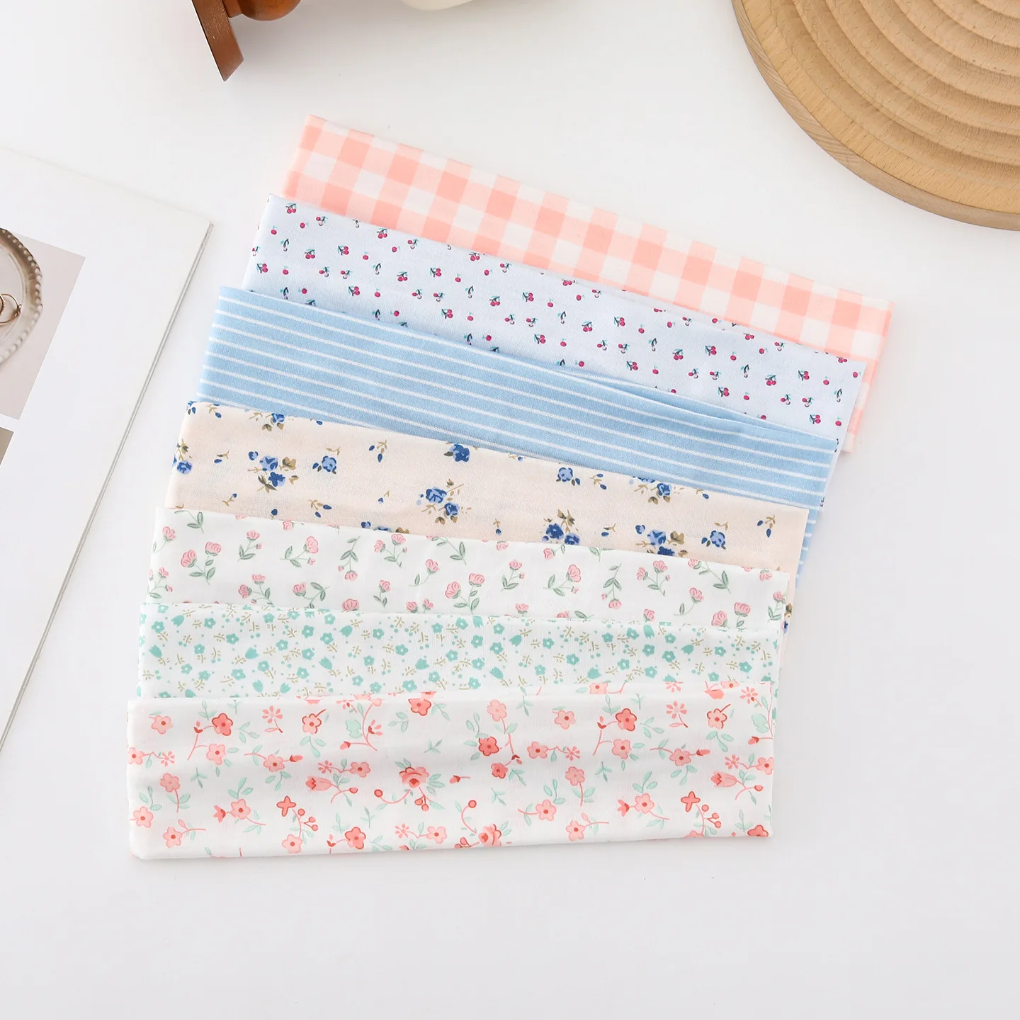 Vintage Flower Print Headband, High Elastic Wide Edge for Sweat-absorbing & Breathable Sports Yoga, Fashion Hair Accessories
