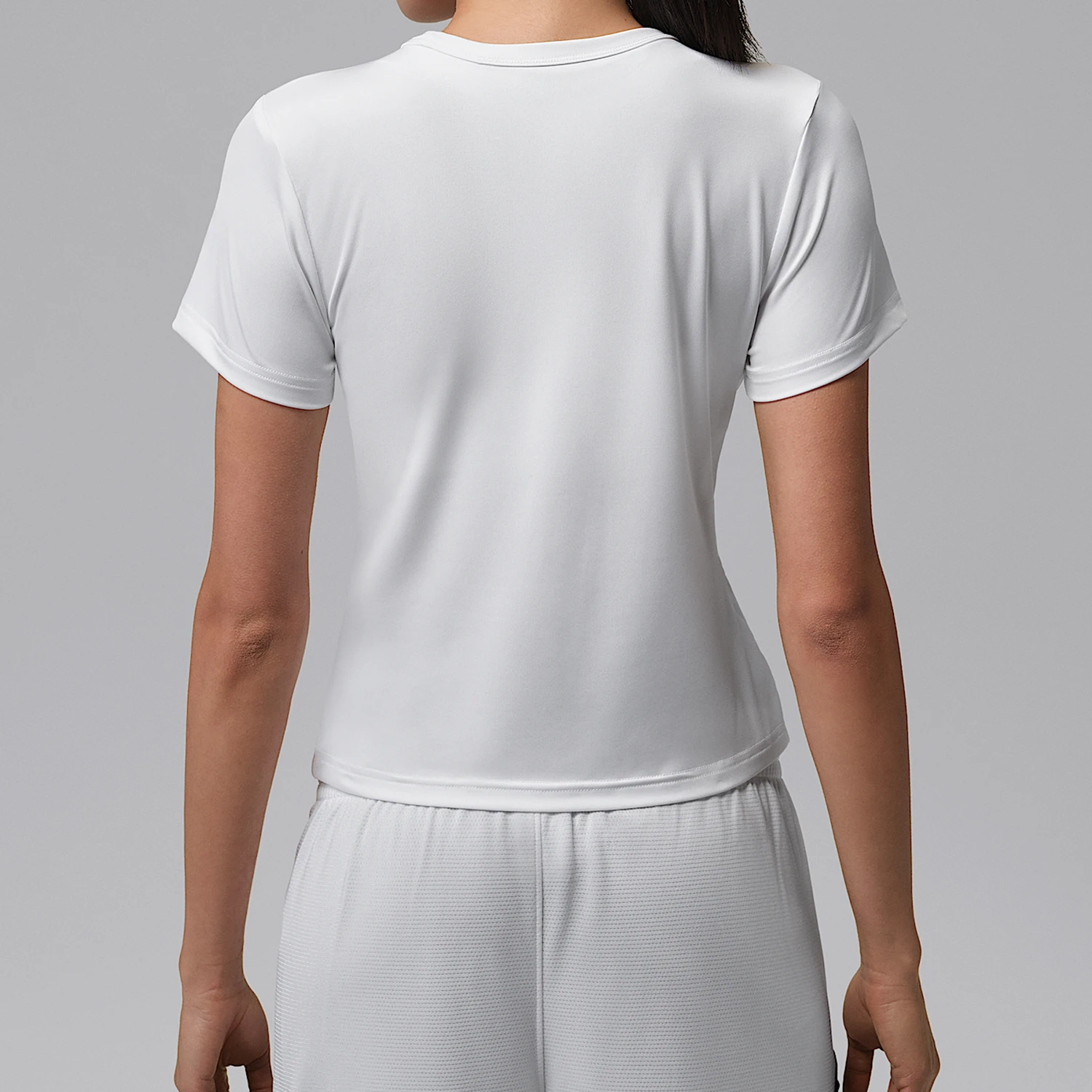 Nike genuine JORDAN women's skin friendly breathable simple round neck short sleeved T-shirt IF2355-100