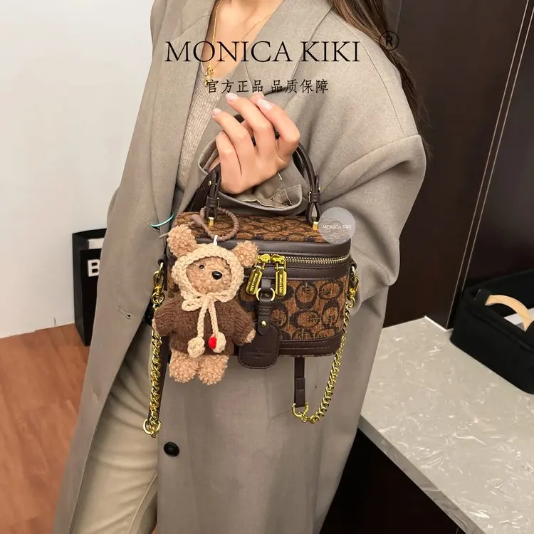 Minimalist Vintage Fashionable Letter Logo Diaper Bags For Ladies Elegant Shoulder Bag Large Capacity Tote Luxury
