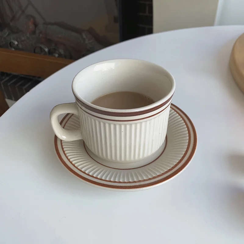 Brown Ceramic Cup and Dish 2Pcs Set Retro Underglaze Color Office Coffee Cups with Handle Japanese Style Round Tablewares