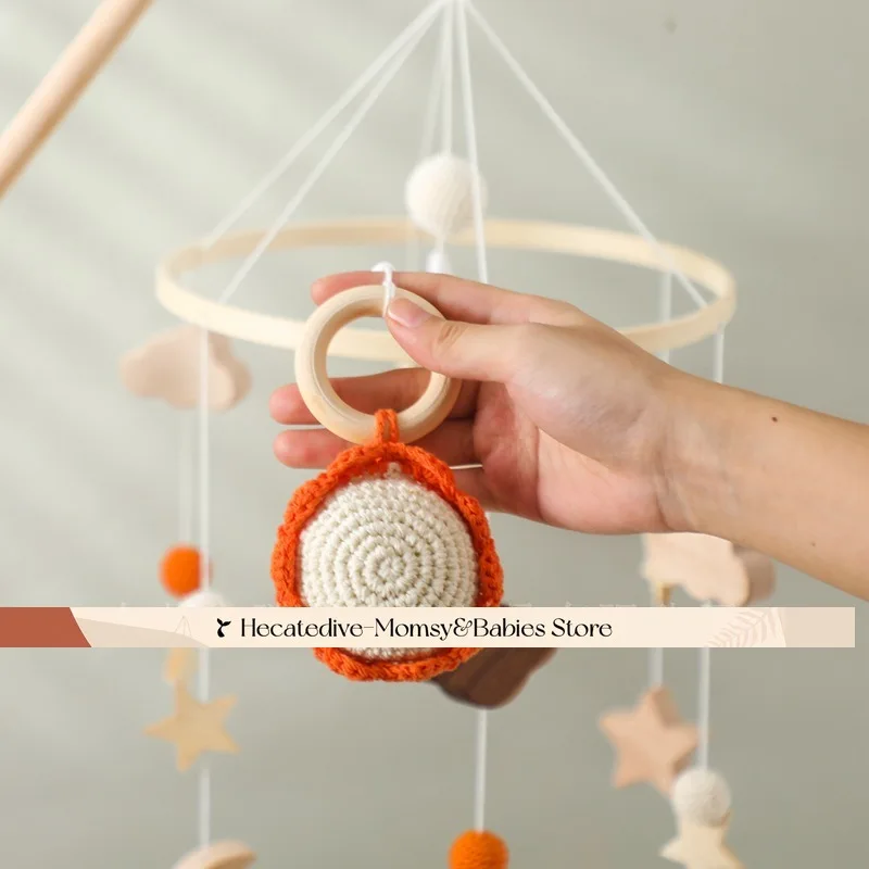 【꼭 있어야 할】아기 딸랑이 및 모빌 Amigurumi Sky Friends 모바일 ​   교육용 장난감 미니 장식 0-12개월 아기 물건