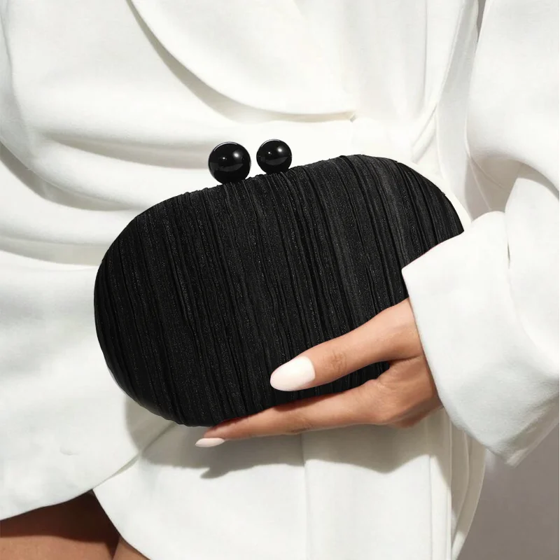 

Creative Soft Satin Oval Clutch For Women With Chain Versatile And Fashionable Handbag For Evening Wear