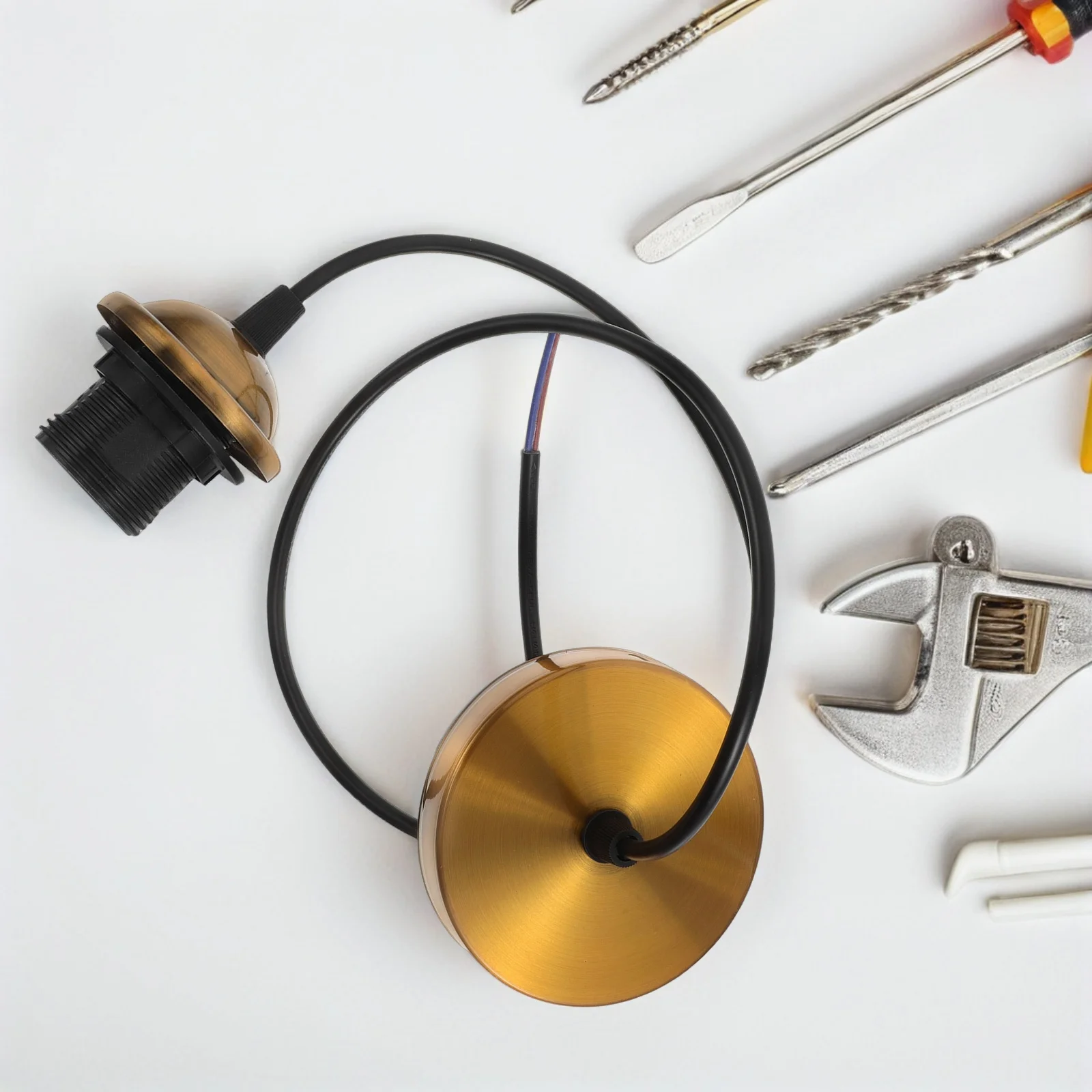 

E27 Screw Full Thread Lamp Base Hanging Pendant Light Socket Replacement Ceiling Light Fittings Lamp Holder Bulb Base