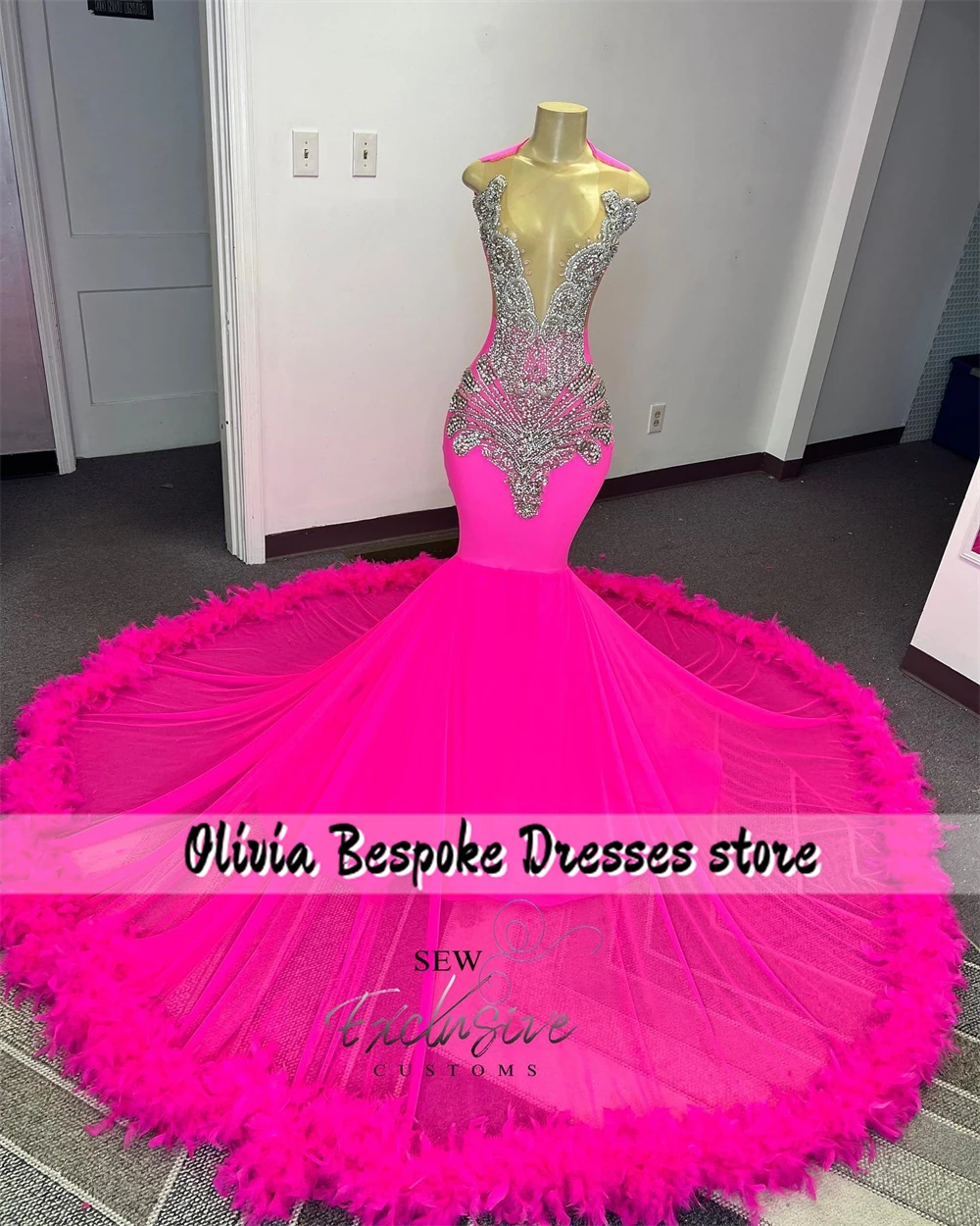 Alluring Hot Pink Mermaid Prom Dresses For Black Girls Beaded Rhinestones Feathers Train 2024 Birthday Luxury Dress Customized