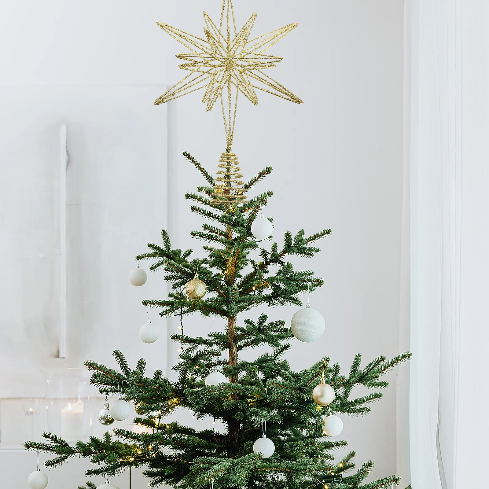 

Metallic Iron Christmas Tree Topper 12.6 Inch Golden Sparkling Star for Holiday Parties Festive Decorative Celebrations