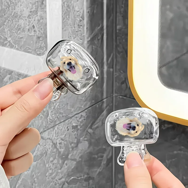 2pcs Golden Retriever Dog Dustproof and Moisture-proof Bathroom Toothbrush Holder Clips Home Organization Travel Essentials