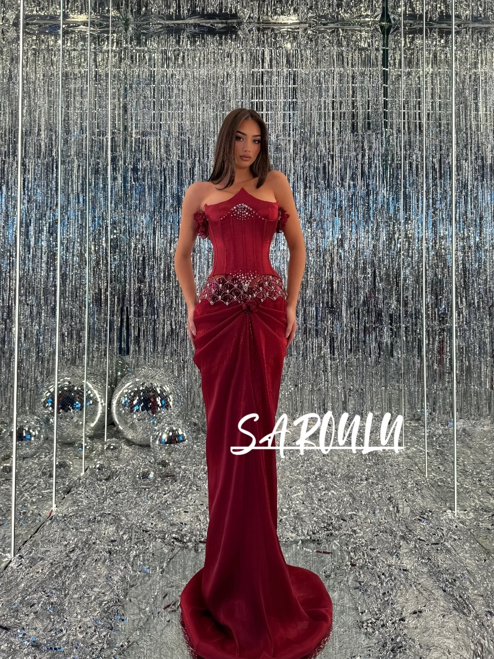 

Women's Burgundy Off Shoulder Prom Dress Charming Crystal Flower Embellished Corset Mermaid Maxi Evening Red Carpet Formal Gown