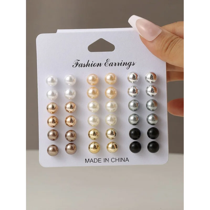 18 Pairs Women's Faux Pearl Earring Set – Mix & Match Colors for Endless Stylish Looks.