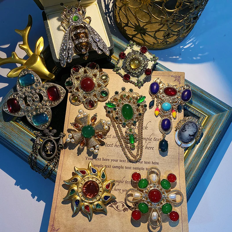 Barroco VintageEleganteFlora y insectos de la fauna diseño broches para hombres y mujeres, joyeríaAccesorios, bodaHolidayParty Favores