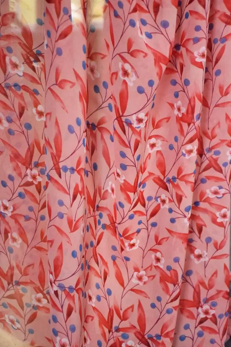 

High-End Chiffon Fabric Deep Pink Blue Berry Floral Print For Girls Cheongsam Dress Thin Soft Material For Clothing