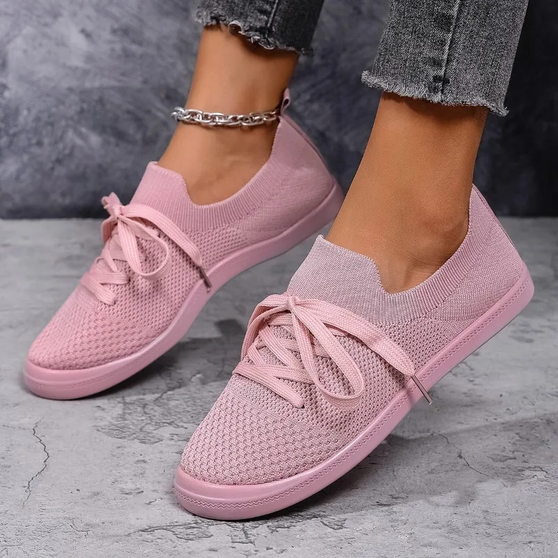 Hot Selling Casual Lace Up Flat Bottomed Round Toe Woven Women's Shoes Fashionable 36-42 Large Breathable Mesh Single Shoes