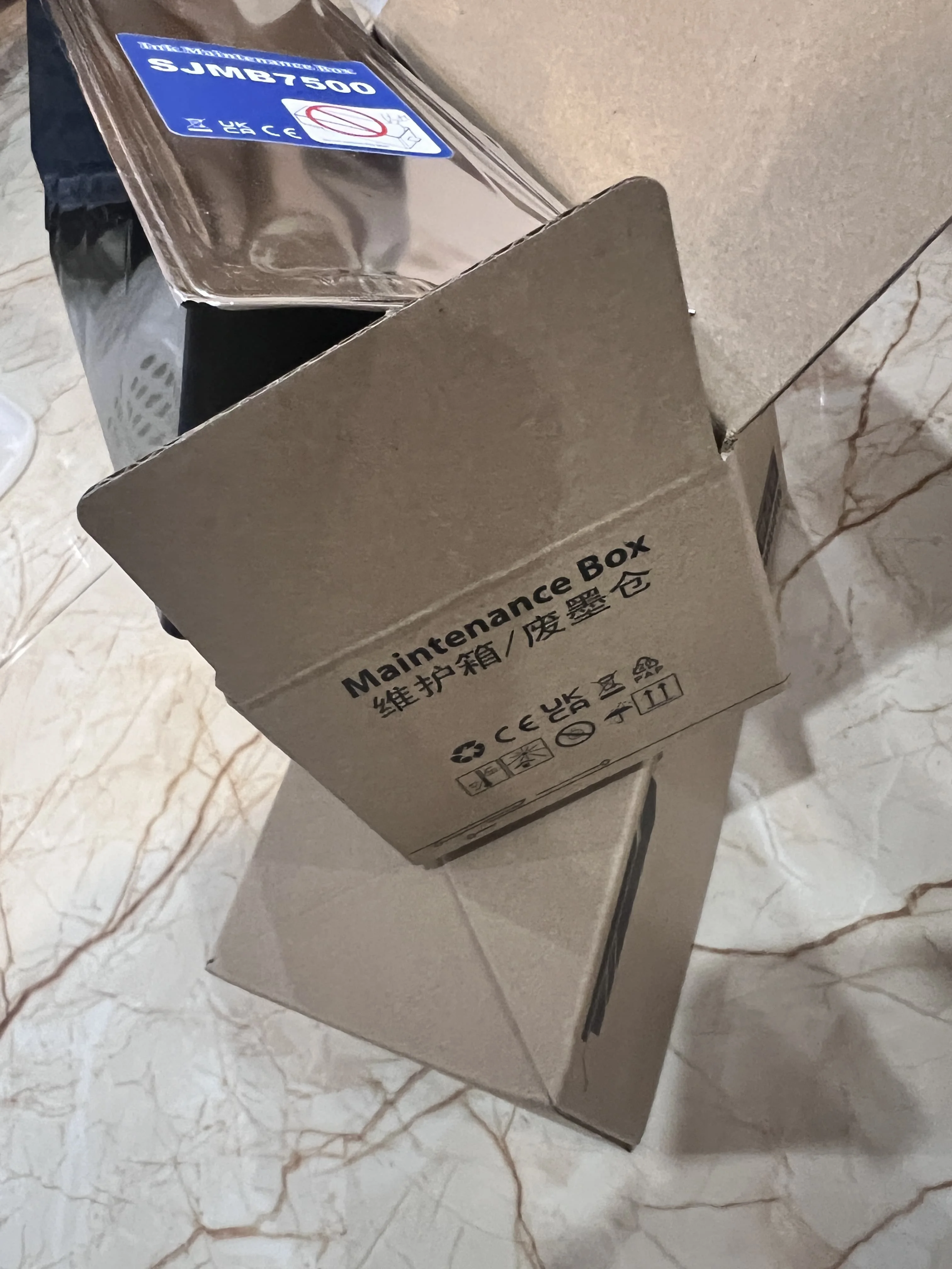 

SJMB7500 C33S020596 Коробка обслуживания для EPSON TM C7500 C7510 C7520 C7500G C7510G C7520G