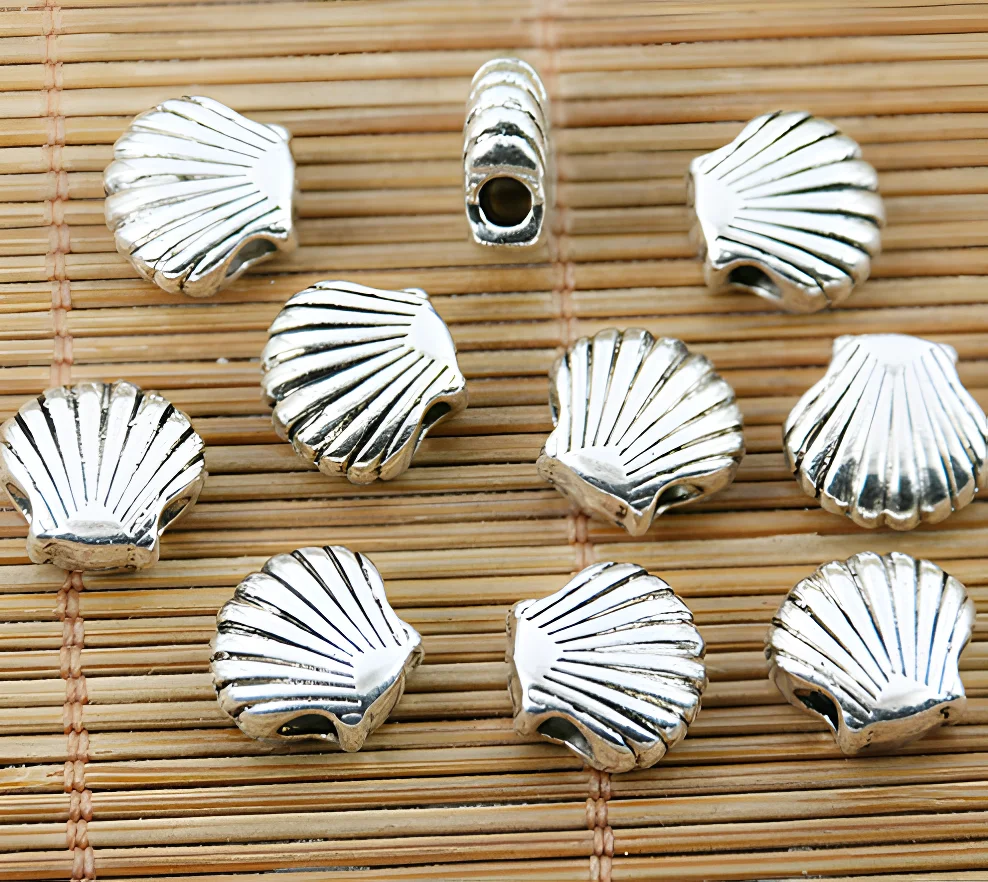 

20pcs Alloy matel tibetan silver 2sided Shell spacer bead HWEF1777