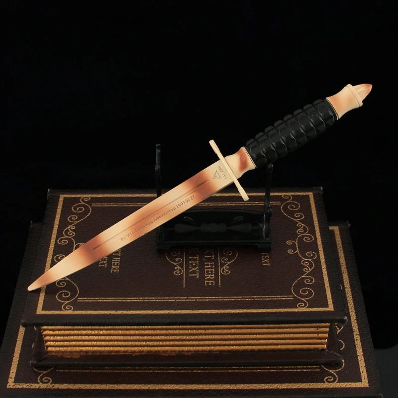 22 cm Nuovo Delta Action Anime Figura Periferica Modello in metallo Artigianato Decorazione del desktop Ornamenti Ragazzi Regali di compleanno Giocattoli