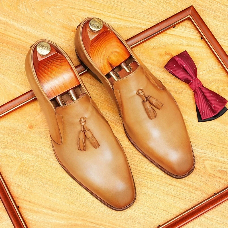 

Leather Loafers Men's Genuine Leather Calfskin Tassel Decoration Oxford Slip-on Charm Formal Dress Wedding Shoes Bride