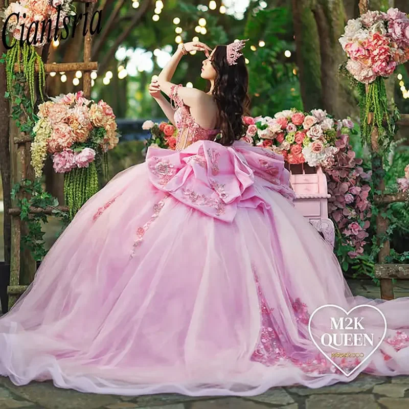 الوردي كريستال الديكور شرابة القوس فساتين Quinceanera الكرة ثوب قبالة الكتف يزين الدانتيل الحلو 15 Años المكسيكي مخصص