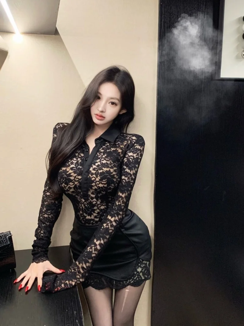 Sexy Lace V-neck Long Sleeve Top And High Waist Short Skirt Two-piece Set for Women Slimming Effect Leather Skirt Arm Wrap