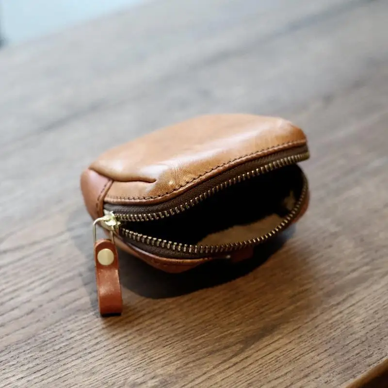 PU-Leder Doppel-Münzbörse in Kaffeebraun, Unisex, Kompakt, Multifunktional, Mini-Karten- und Kopfhörer-Aufbewahrungstasche – Detail 3