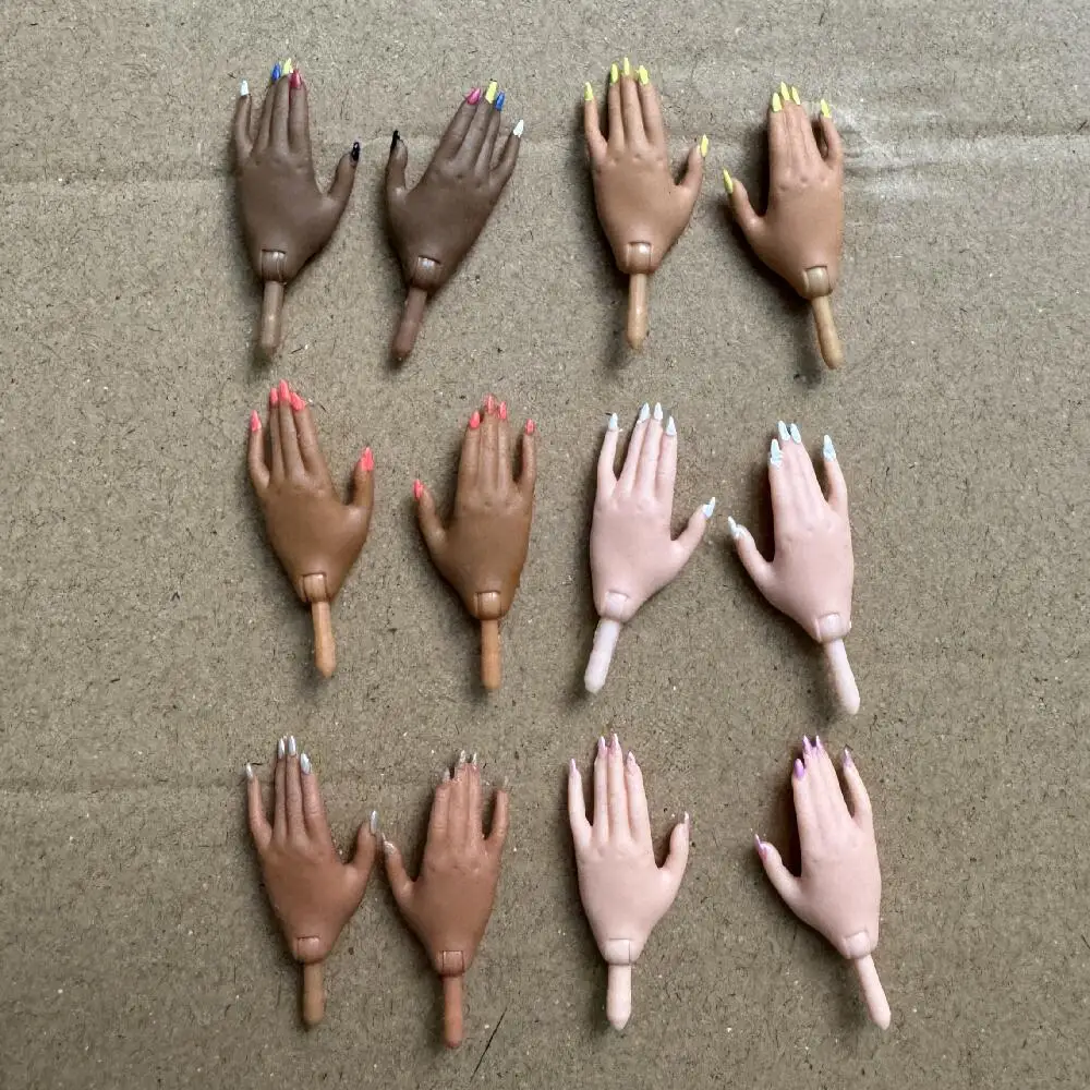 Original irmã mais velha boneca substituição mãos lols marrom branco tom de pele unhas com rosa verde manicure