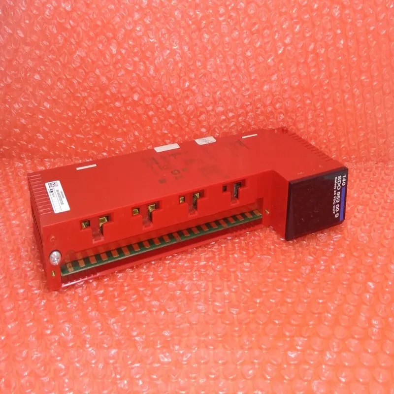 In Good Condition PLC Module 140SDO95300S In Stock