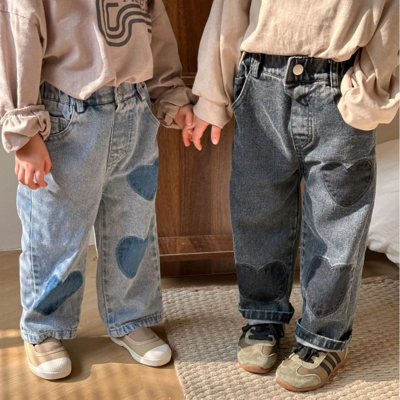 2024 Autumn Kids heart straight jeans Boys soft loose trousers Girls all-match casual denim pants