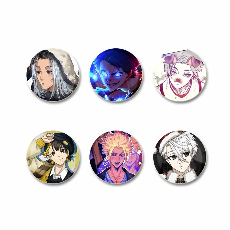 BLUE LOCK Anime Tinplate Decoration Brooch on Backpack Isagi Yoichi Bachira Meguru Cartoon Figure Badges Jewelry Gift for Friend