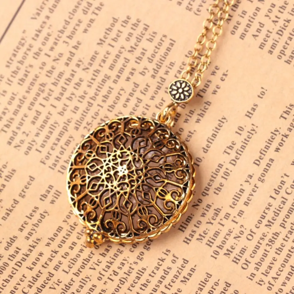 Fashion Alloy Magnifying Glass Pendant Necklace Vintage Gifts Magnifying Glass Pendant Golden Sweater Chain