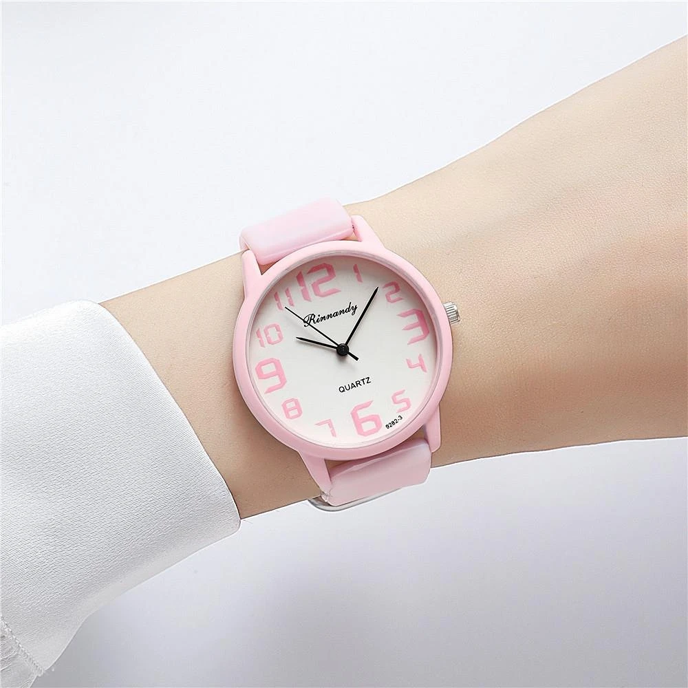 Women Fashion Silicone Watches Set Minimalist High Number  Qualities Big Dial Ladies Quartz Wristwatches With Casual Clock Gifts