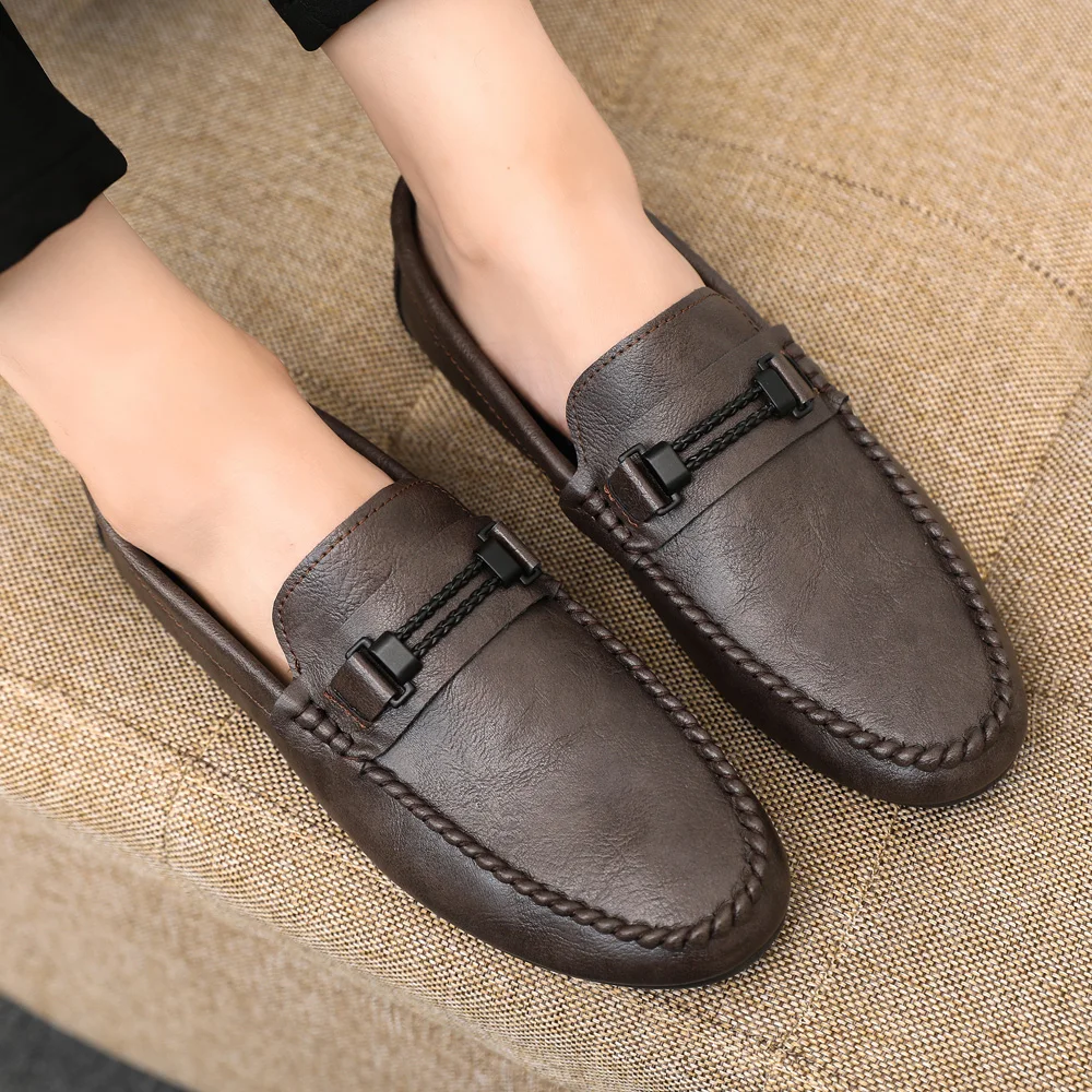 

2025 Autumn Casual Fashion Loafer Synthetic Leather Men's Shoes Buckle Shoes Comfortable Trendy Work Shoes Black and Brown color