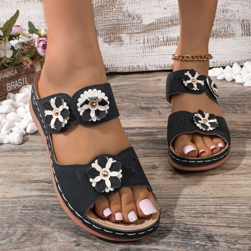 Sleehakken Slippers Bloemenflats Schoenen Zomer Nieuwe Dikke Sandalen 2024 Casual Outdoor Slippers Wandelen Mujer Zapatos Glijbanen