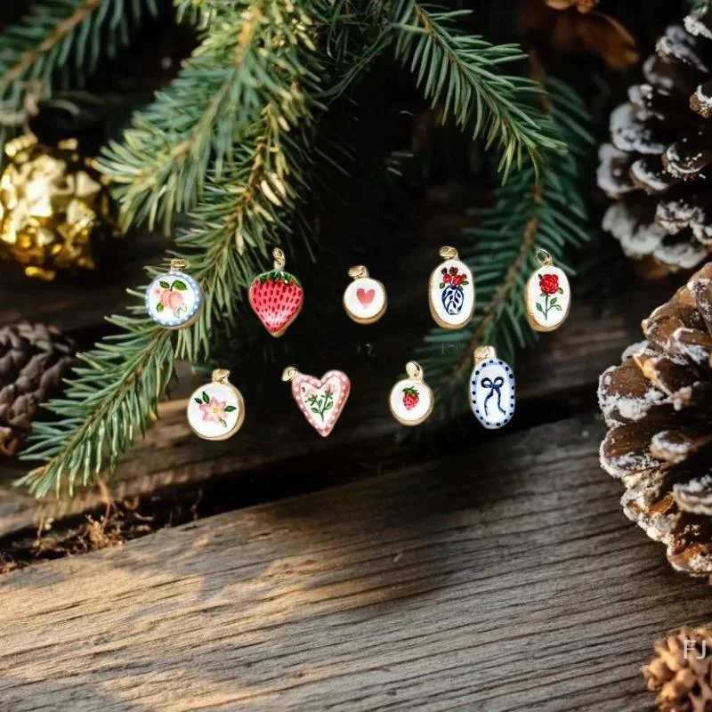 [YU]Simple And Versatile Color Blocking Butterfly Love Flower Diy Pendant Accessories Gold-Plated Color Preservation