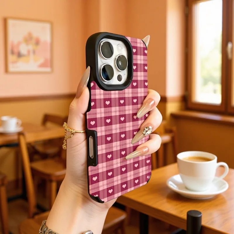 

Love Plaid Phone Case for iPhone 17 Pro Max 16 15 Pro 13 Vertical Pattern Shockproof Soft Cover