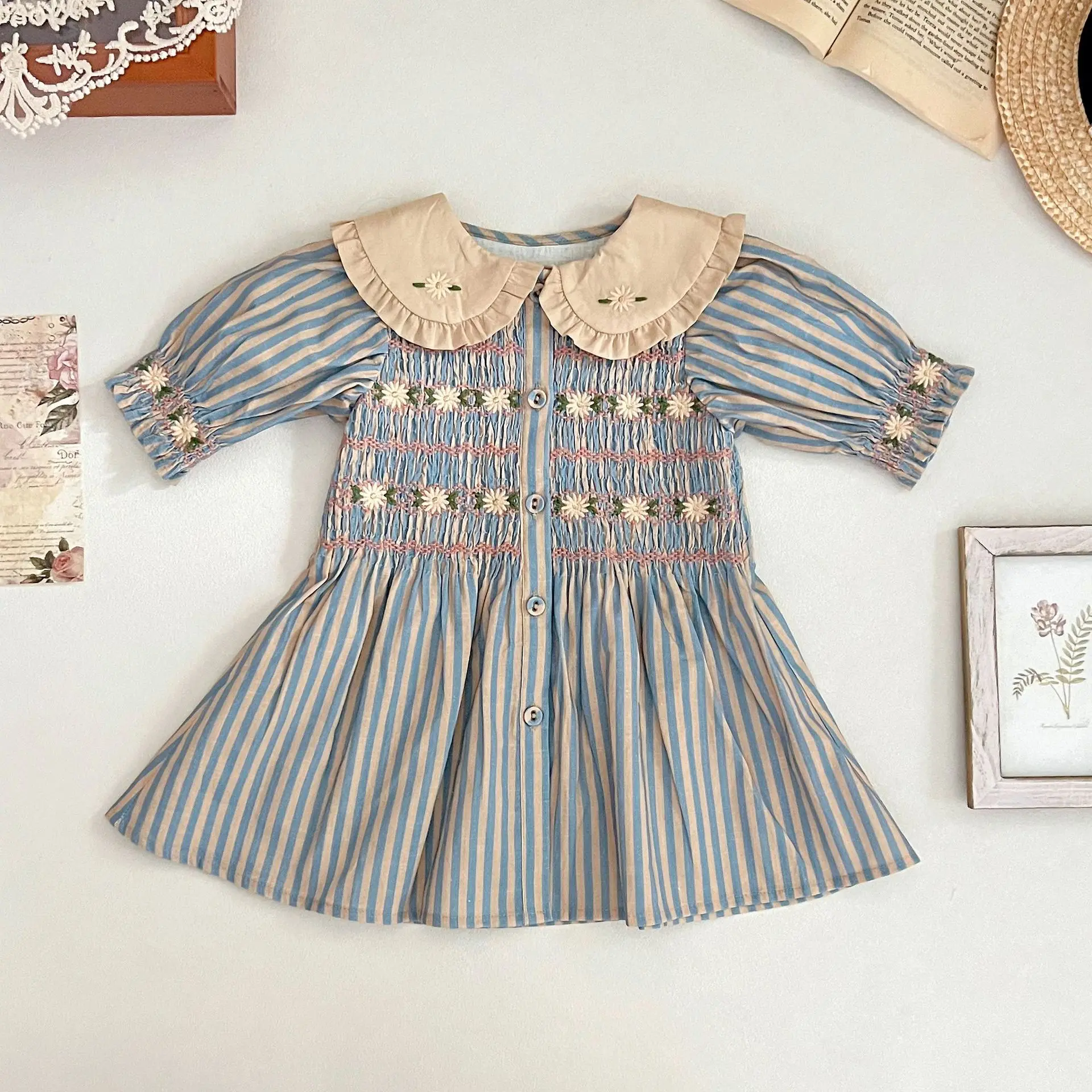 In stock! Children's dress 26 summer BD girl vintage style embroidered smocked puff sleeve top dress princess dress