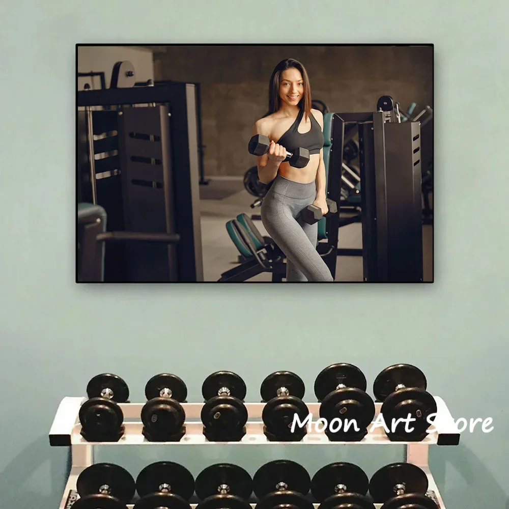 Fitness Girl Bodybuilding Art Poster Muscle Exercise Lifting Canvas Painting HD Print Modern Wall Art Pictures Gym Home Decor