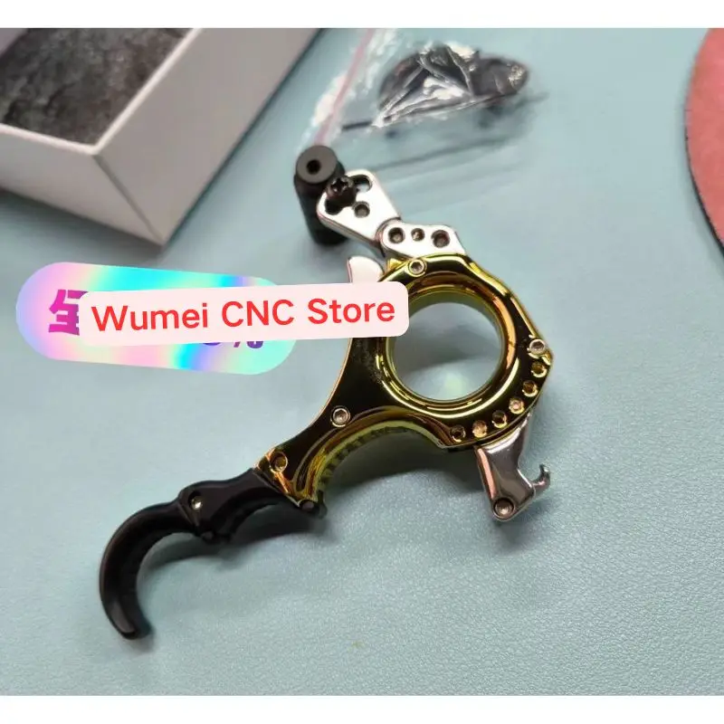 Three four finger interchangeable grip brass plate metal dispenserIf You Need Other Specifications, Please Consult