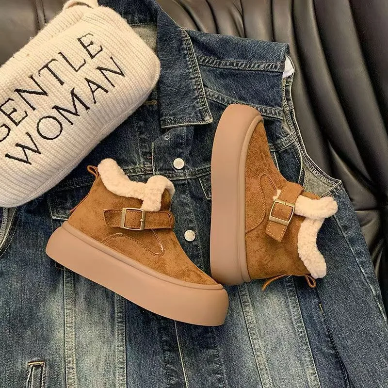 موضة أحذية الثلوج النسائية 2025 الخريف والشتاء جديد طالب أحذية بوت قصيرة أحذية قطنية كبيرة الصوف سميكة متوسطة المساعدة