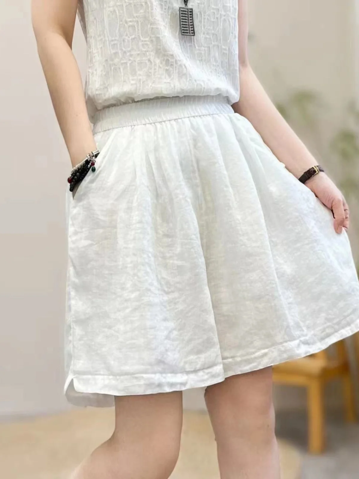 

Retro Style Loose Fit Thin Wide Leg Pants Elastic Waist Hot Shorts Cotton Linen A-Line Shorts Versatile Comfortable Casual Tr...