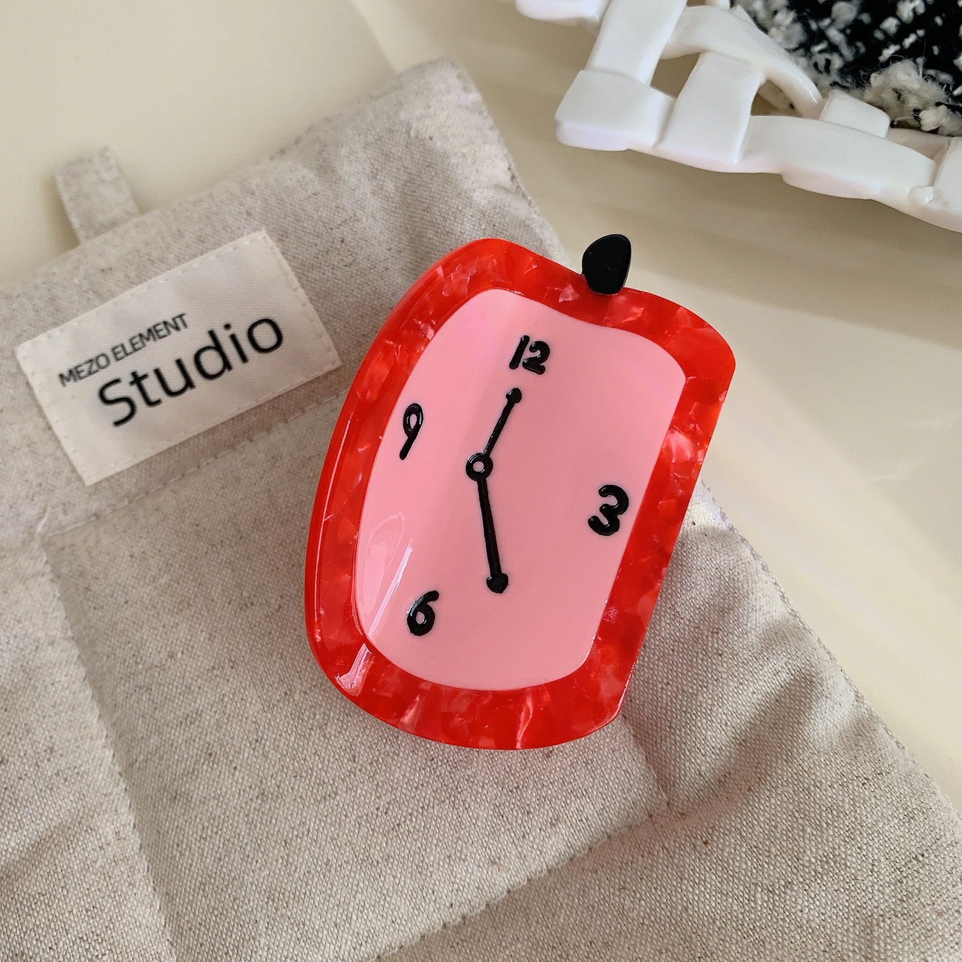 Retro Irregular Creative Clock Hair Claws for Women Hair Clip Ponytail Fashion NEW Hair Accessories Hair Jewelry Gift