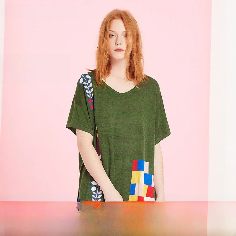 

Новая летняя вязаная футболка в стиле милитари с V-образным вырезом, ретро-топ, женская, модная, повседневная, удобная, дышащая, средней длины