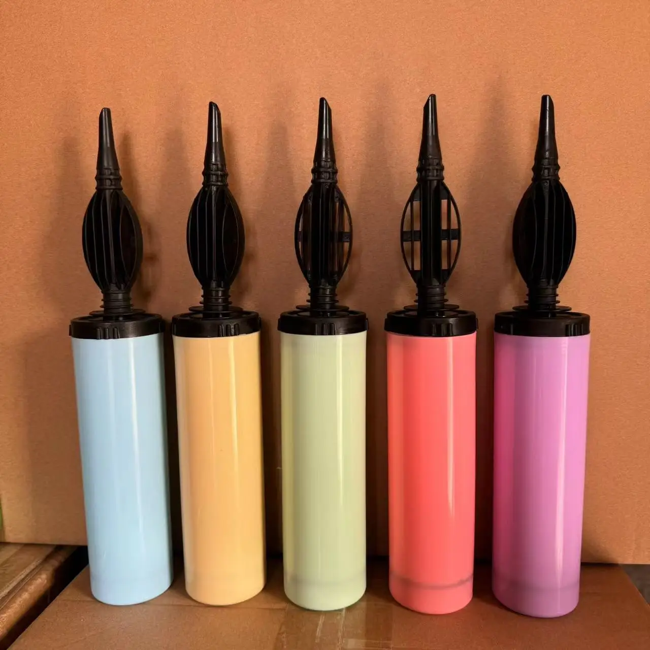 

1pc Random Colors Balloon Pump Balloon Accessories Inflator Hand Push Air Pump Holiday Party Supplies portable Balloons Pump