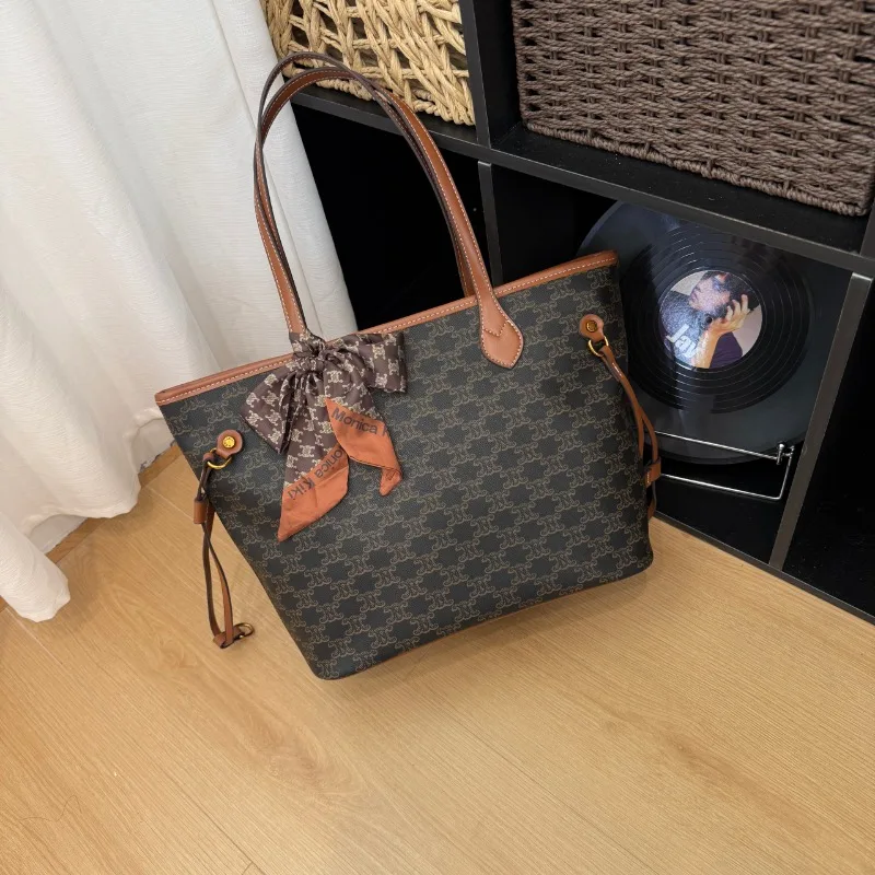 

French Niche Women's Bag - Crossbody New Style Trendy High-End Exquisite European American Sweet Retro Casual Bag
