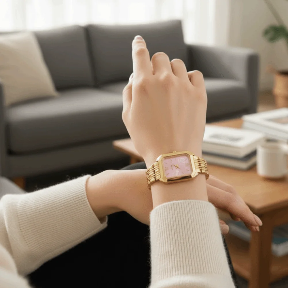 

Slim Strap Rhinestone Quartz Watch Square Dial Small Dial Women Quartz Watch Leaf Design Pull Adjustable Rhinestone Watch