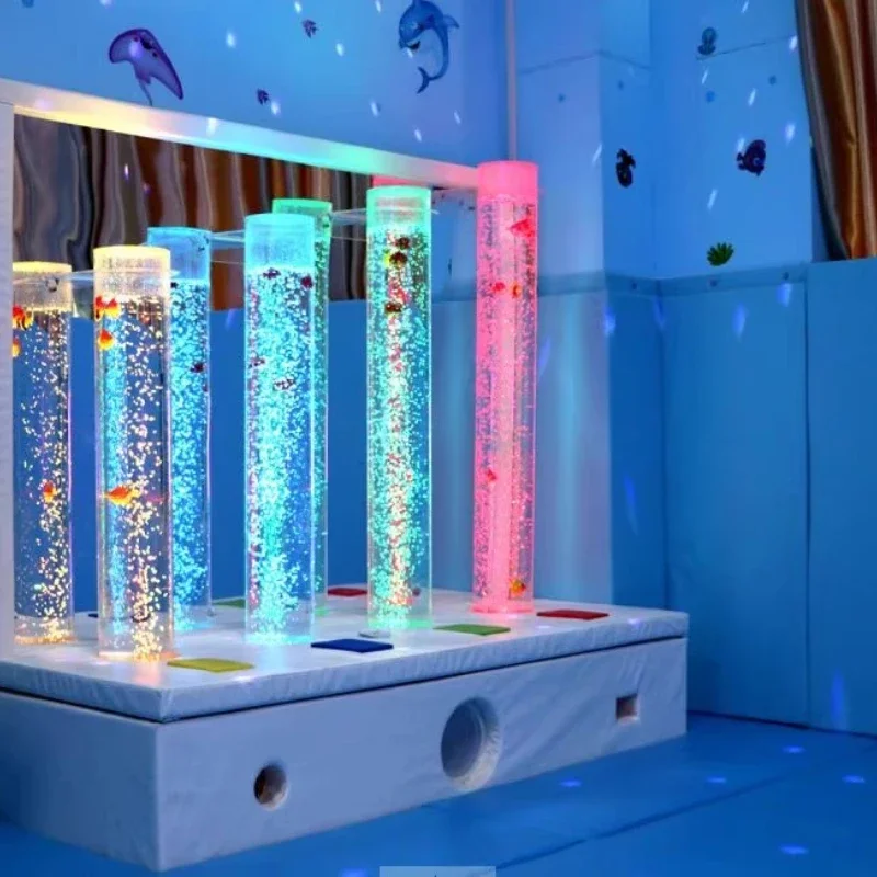 Stimulating training room, endless deep lights piano water column