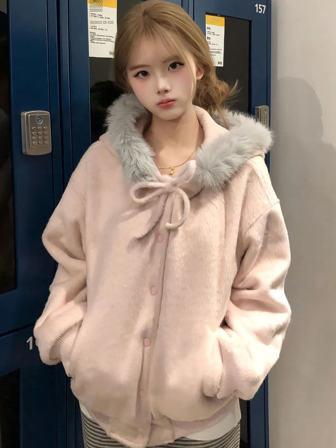 

Korean Sle Thiened Cotton Baseball Jaet with Hat for Women ort Outerwear Pink Knot Long Fur ort Coat
