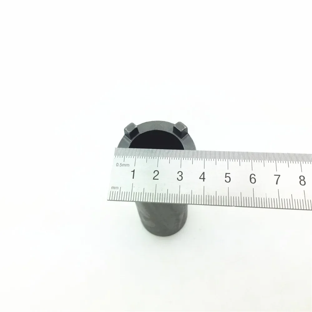 For CG125 GY6125 motorcycle modification accessories Clutch crankshaft anti-tooth nut 1/2 four-jaw sleeve