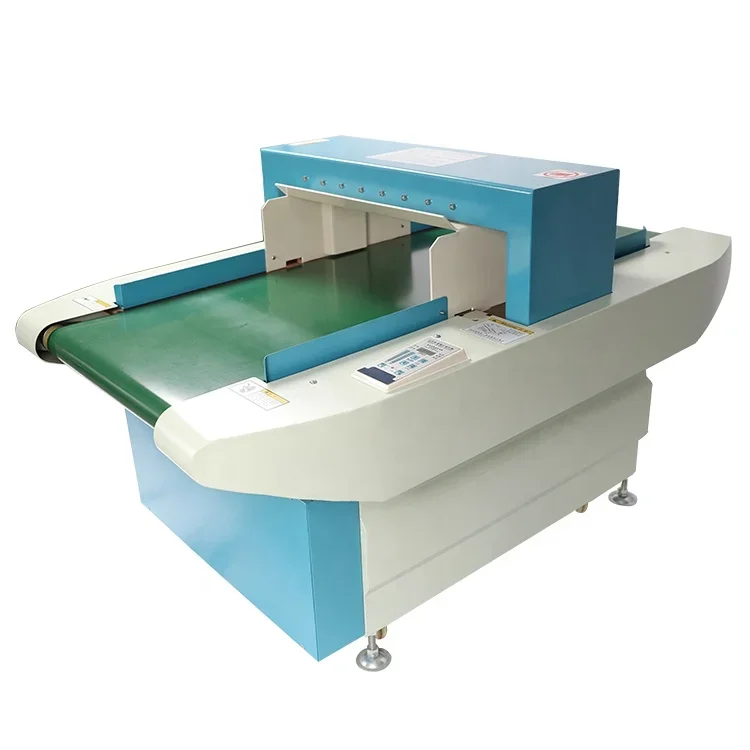 Automatic heavy-duty  detector, a high-sensitivity conveyor belt metal detector used in the clothing industry