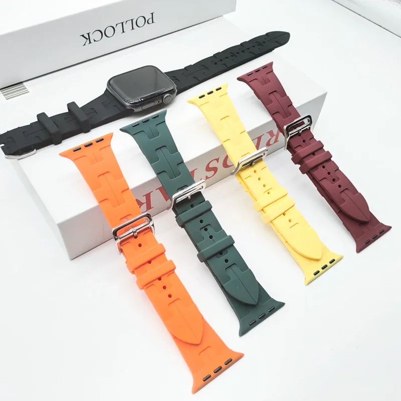 Strap For Apple Watch Band 44mm 45mm 49mm 41mm 40mm 42mm 38mm Soft Silicone sport Bracelet iwatch Serise 8 7 SE 6 5 9 Ultra 49mm